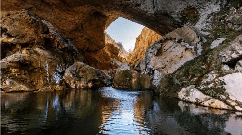 Tonto Natural Bridge
