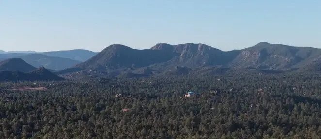 Forested landscape and mountains in the Payson area